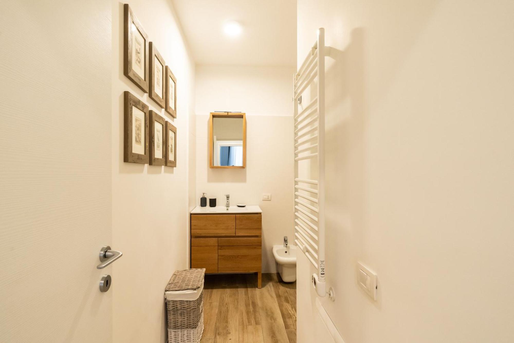 Adara apartment Bari Bagian luar foto
